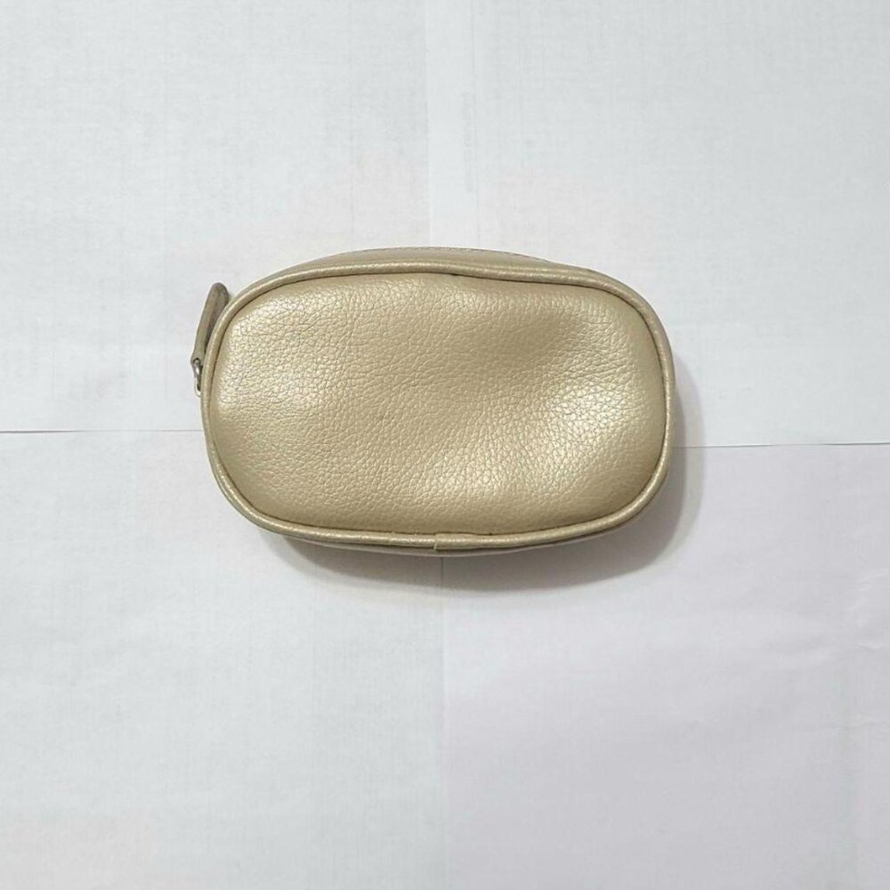 Compact Beige Zippered Pouch - Picture 2 of 3